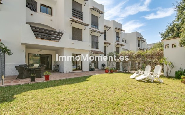 Resale - Apartment - Estepona - New Golden Mile