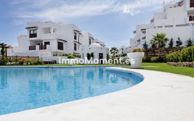 Resale - Apartment - Estepona - New Golden Mile