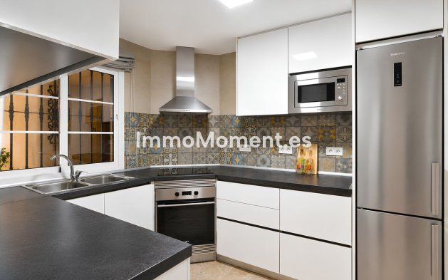 Resale - Apartment - Fuengirola - Fuengirola Centro