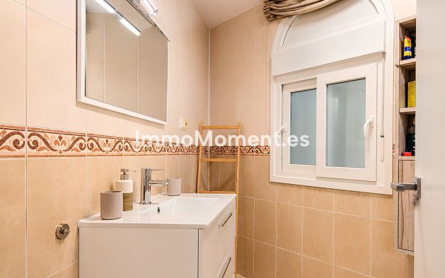 Resale - Apartment - Fuengirola - Fuengirola Centro