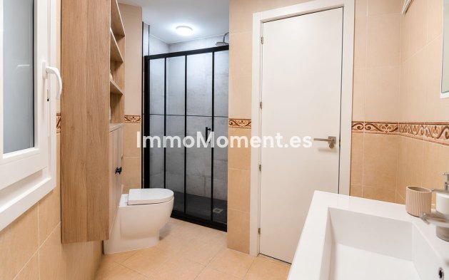 Resale - Apartment - Fuengirola - Fuengirola Centro