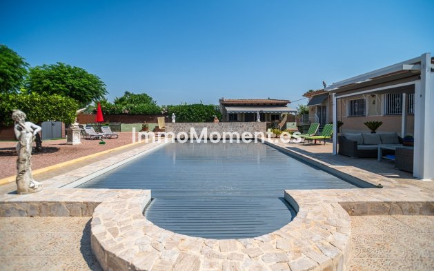 Resale - Detached villa - Catral - Catral Centro