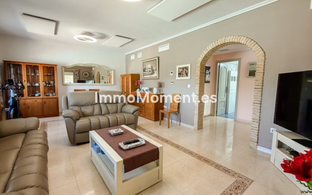 Resale - Detached villa - Catral - Catral Centro
