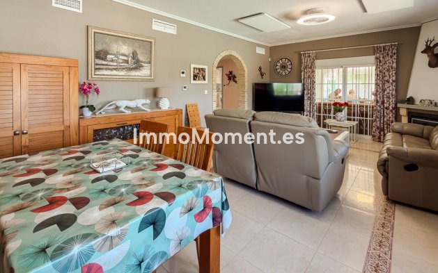 Resale - Detached villa - Catral - Catral Centro