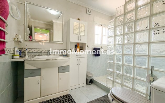 Resale - Detached villa - Catral - Catral Centro