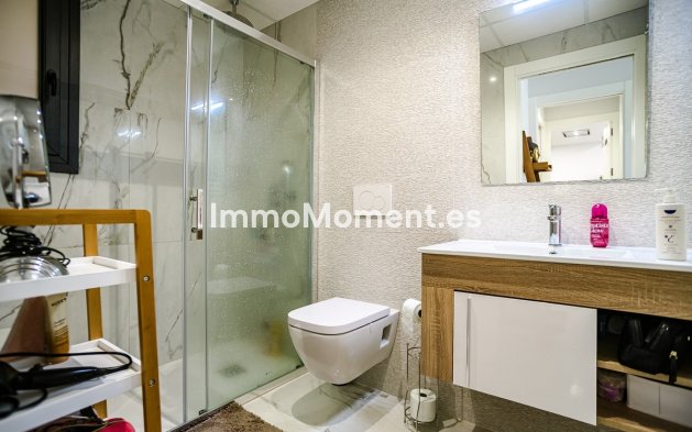 Resale - Apartment - Torrevieja - Torrevieja Centro