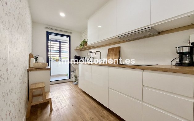 Reventa - Apartamento - Estepona  - Estepona Centro