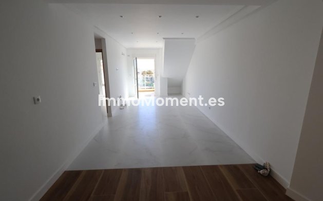 Resale - Apartment - Orihuela - Cabo roig - La Zenia