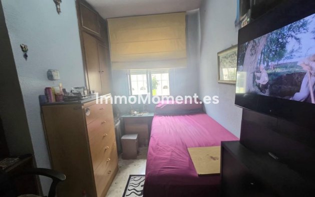 Resale - Apartment - Málaga - Málaga Centro