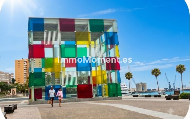 Resale - Apartment - Málaga - Málaga Centro