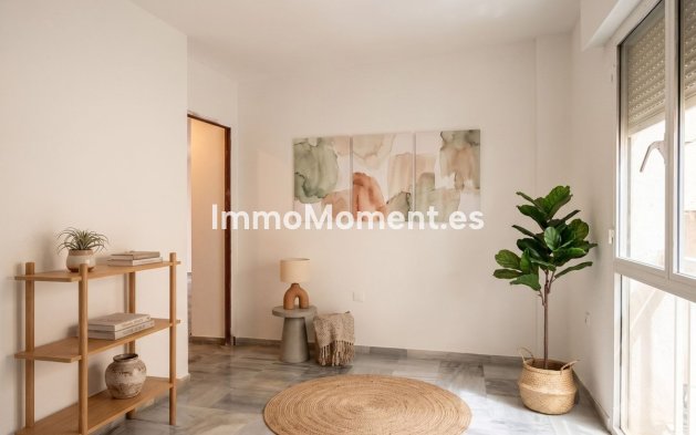 Resale - Apartment - Manilva - San Luis de Sabinillas