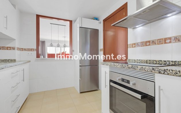 Resale - Apartment - Fuengirola - Fuengirola Centro