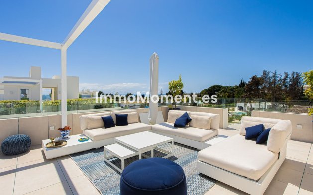 Resale - Apartment - Marbella - Puerto Banús