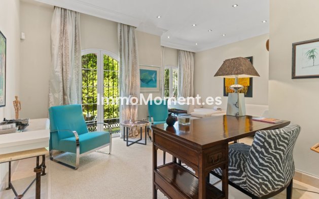 Wiederverkauf - Freistehende Villa - Marbella - Bahía de Marbella