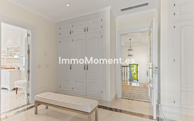 Wiederverkauf - Freistehende Villa - Marbella - Bahía de Marbella