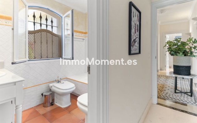 Wiederverkauf - Freistehende Villa - Marbella - Bahía de Marbella
