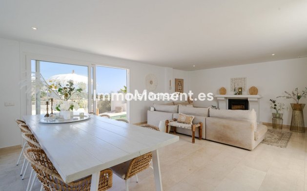 Wiederverkauf - Freistehende Villa - Marbella - El Rosario