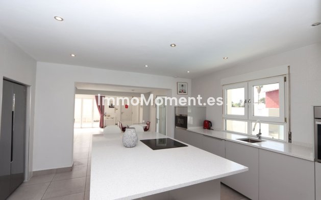 Wiederverkauf - Freistehende Villa - Orihuela - Los Balcones - Los Altos del Edén