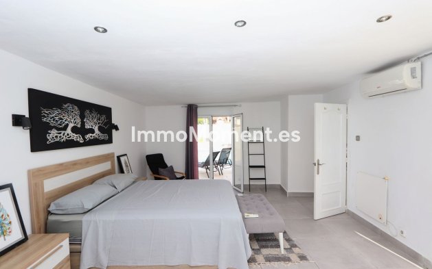 Wiederverkauf - Freistehende Villa - Orihuela - Los Balcones - Los Altos del Edén