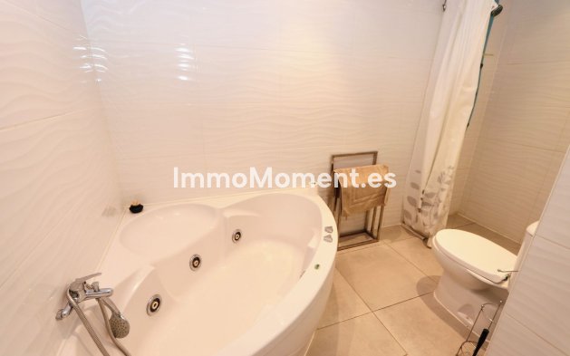 Wiederverkauf - Freistehende Villa - Orihuela - Los Balcones - Los Altos del Edén