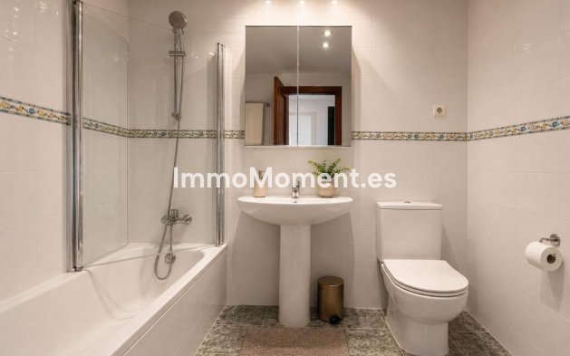 Revente - Appartement - Estepona  - Selwo