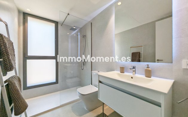 Bestaande woning - Appartement - Estepona  - Selwo