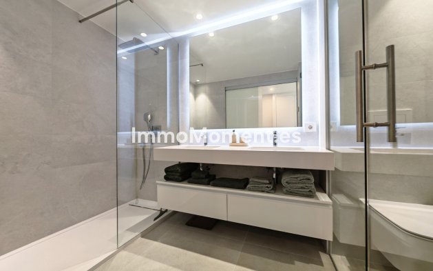 Bestaande woning - Appartement - Estepona  - Selwo