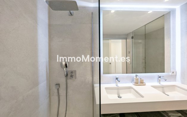 Bestaande woning - Appartement - Estepona  - Selwo