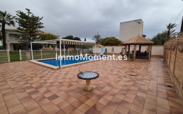 Reventa - Villa independiente - Orihuela - Orihuela Centro