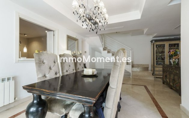 Resale - Townhouse - Marbella - Nueva Andalucía