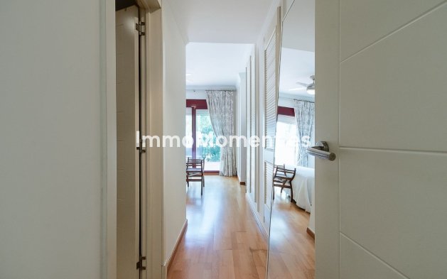 Resale - Townhouse - Marbella - Nueva Andalucía