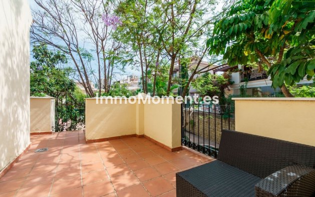 Resale - Townhouse - Marbella - Nueva Andalucía