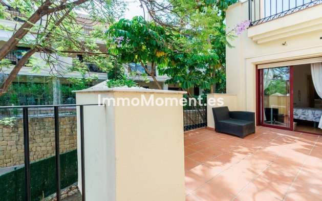 Resale - Townhouse - Marbella - Nueva Andalucía