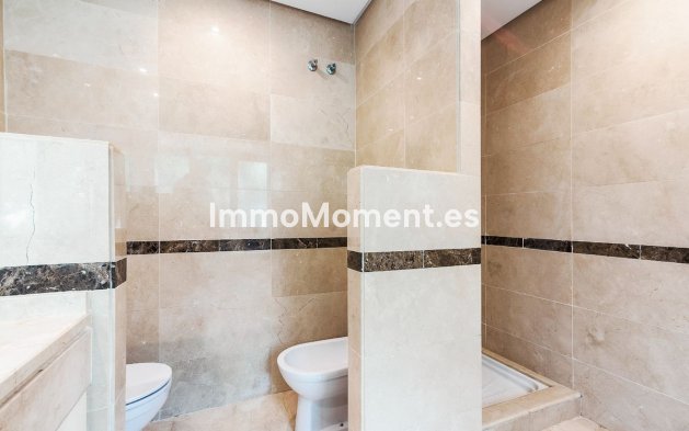 Resale - Townhouse - Marbella - Nueva Andalucía