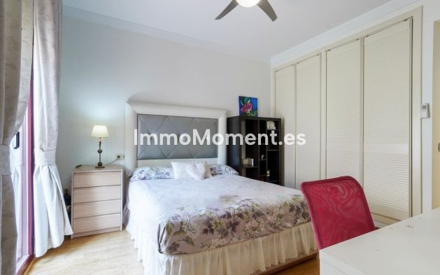 Resale - Townhouse - Marbella - Nueva Andalucía