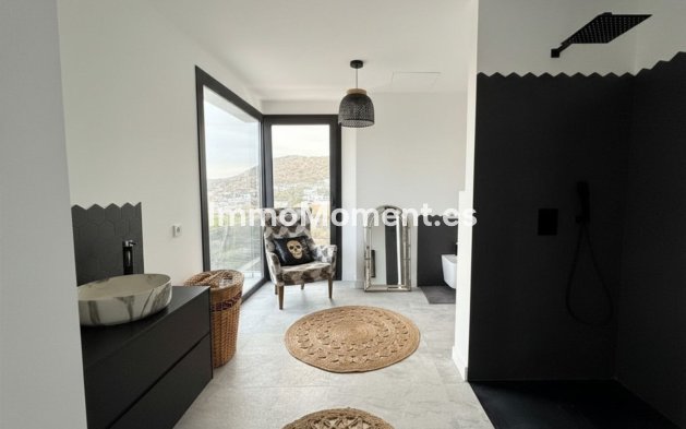 Revente - Villa individuelle - Intérieur                       - Coín