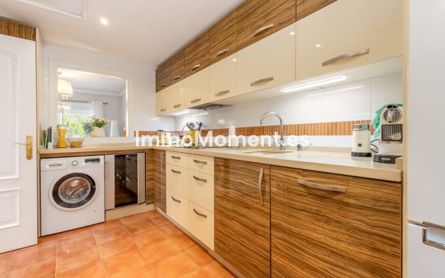 Bestaande woning - Rijtjeshuis - Binnenland  - Alhaurín Golf