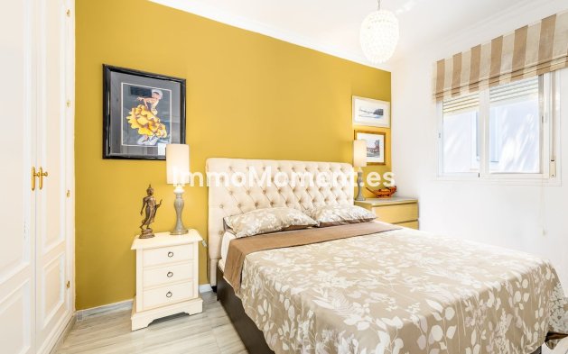 Bestaande woning - Rijtjeshuis - Binnenland  - Alhaurín Golf