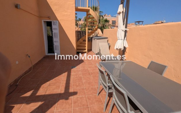 Resale - Apartment - Casares - Casares Centro