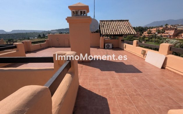 Resale - Apartment - Casares - Casares Centro