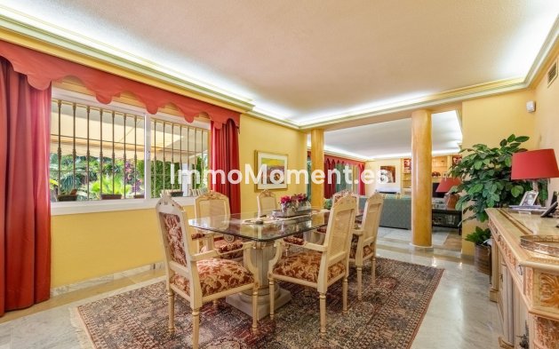 Bestaande woning - Vrijstaande villa - Estepona  - Atalaya