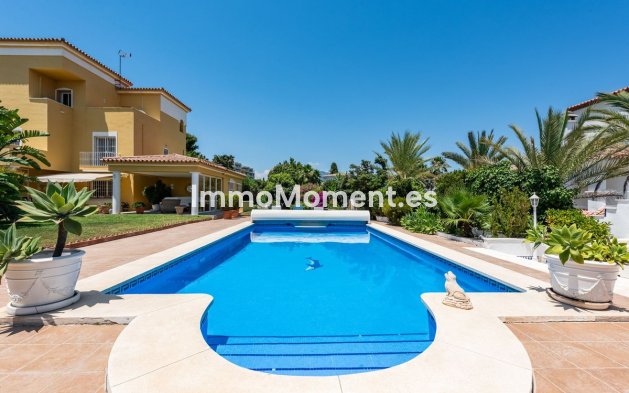 Bestaande woning - Vrijstaande villa - Estepona  - Atalaya