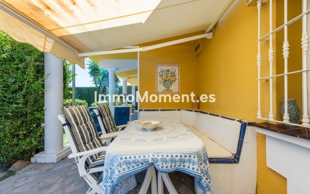 Bestaande woning - Vrijstaande villa - Estepona  - Atalaya
