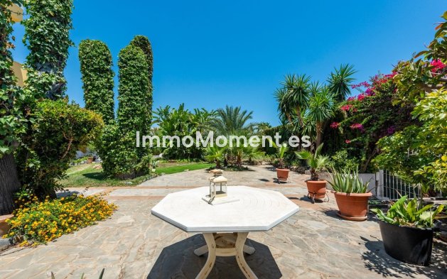 Bestaande woning - Vrijstaande villa - Estepona  - Atalaya