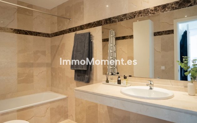 Reventa - Apartamento - Estepona  - Estepona Centro