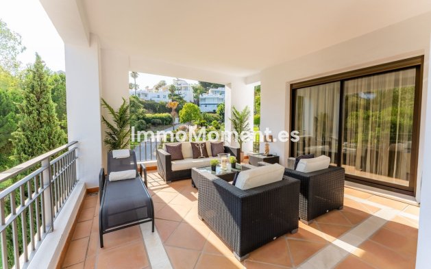Resale - Apartment - Benahavís - La Quinta