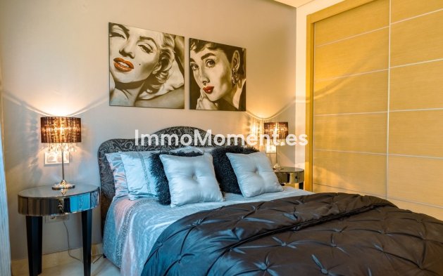 Resale - Apartment - Benahavís - La Quinta