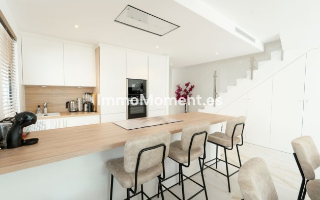 Bestaande woning - Vrijstaande villa - Estepona  - Selwo