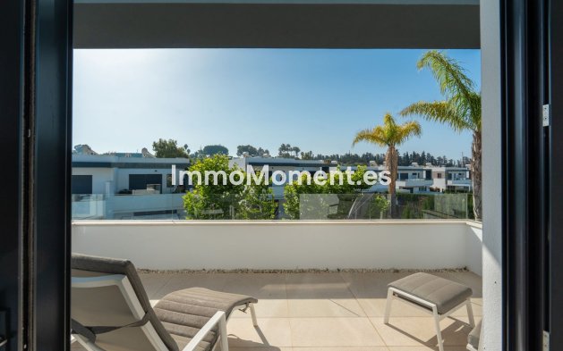 Bestaande woning - Vrijstaande villa - Estepona  - Selwo