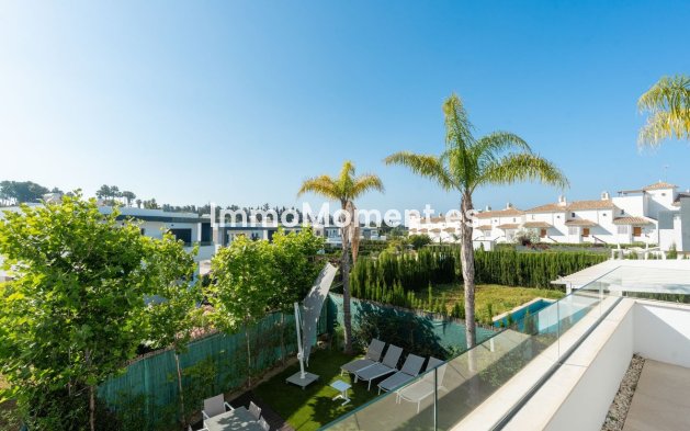 Bestaande woning - Vrijstaande villa - Estepona  - Selwo